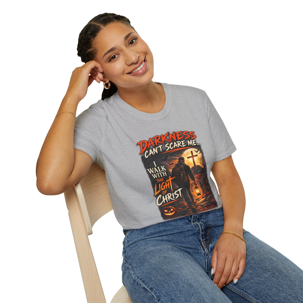 Darkness Can’t Scare Me – Light of Christ Christian Halloween T-Shirt